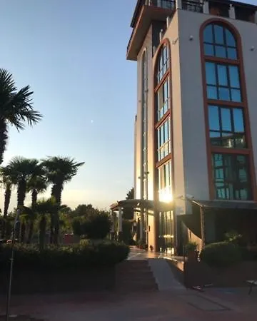 Apartmán Chateau Del Marino Studio *